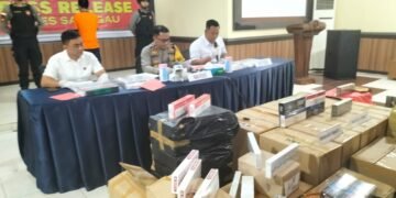 Luput Dari Pengawasan Bea Cukai, Rokok Tanpa Cukai Dari Malaysa Diamankan Satreskrim Polres Sanggau.