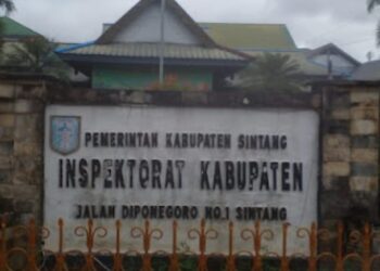 Kasus Mandek Ditengah Jalan, Diduga Kades Sungai Raya Sepauk Mainmata Dengan Inspektorat Sintang.