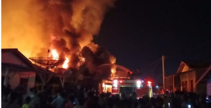 Kebakaran di Sibolga Selatan, Puluhan Rumah Warga Ludes di Lalap Sijago Merah