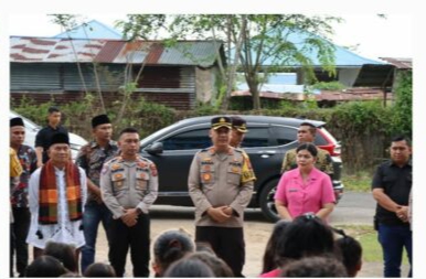 Kapolres Tapanuli Tengah Sumut Berbagi Takjil dan Buka Puasa Bersama di Pandan