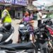 Ops. Patun Toba 2024, Polres Sibolga Beri Himbauan Melalui Pembagian Leaflet Kepada Pengguna Jalan.