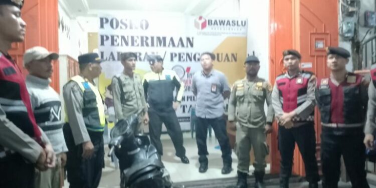 Polresta Sibolga, TNI-POLRI Sumatera Utara Patroli Gabungan Antisipasi Tindak Kejahatan.
