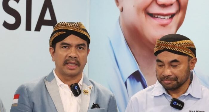 TKN 08 Kawal Aksi Damai Pendukung Prabowo-Gibran di MK.