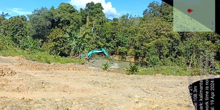 Terindikasi Menyalahi Aturan Karena Belum Ada Kontrak,Proyek Siluman Di Duga Kepunyaan Kontraktor Atun Sudah Bekerja Diam Diam