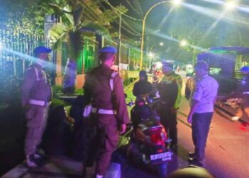 Patroli Gabungan Tiga Pilar Polres Sibolga, Antisipasi Tindak Kejahatan Dan Kenakalan Remaja.