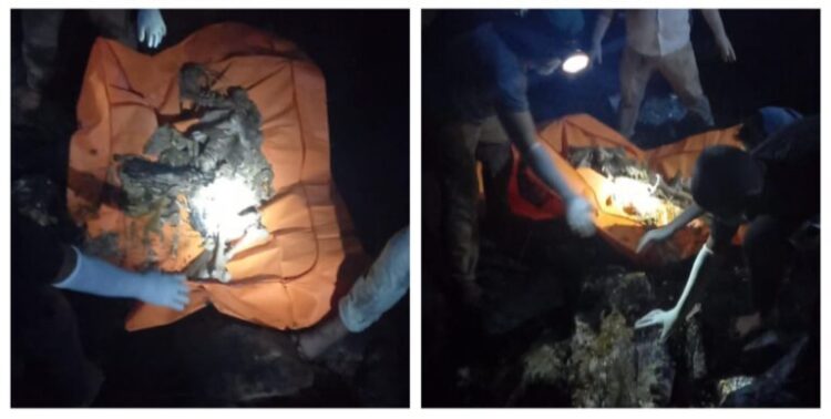 Polsek Kolang Tapanuli Tengah Evakuasi Temuan Kerangka Manusia Dari Goa Dusun Sibura-bura Tapian Nauli.
