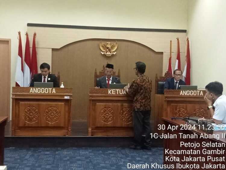 Sidang Lanjutan Nonlitigasi Antara PKN vs Kementan RI & KKP di Ruang Sidang Komisi Informasi Pusat di Skors Minggu Depan.