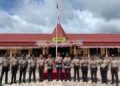 SEJUMLAH POLISI DI PEGUNUNGAN BINTANG DIGANJAR PIN EMAS KAPOLRI HINGGA KPLB