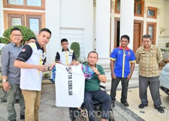 Walikota Sibolga Lepas Kontingen Fighter Taekwondo Academy Sibolga