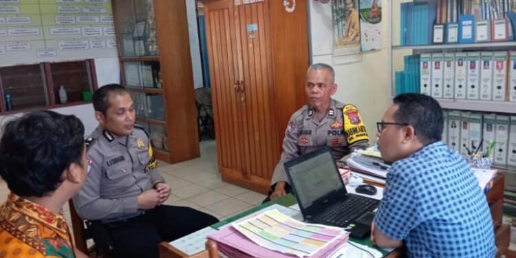 Bhabinkamtibmas Polres Sibolga Sambangi Sekolah Untuk Ciptakan System’ Keamanan.