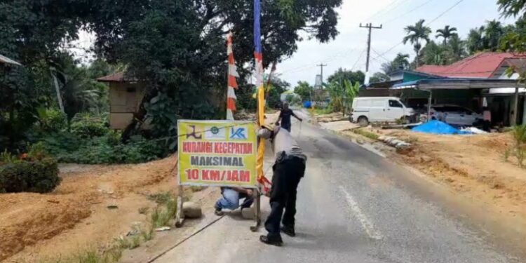 Jalan Longsor Km 30 Sibolga-Barus Akibat Curah Hujan Entitas Tinggi.