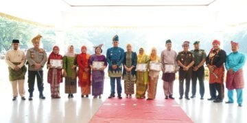 Pimpin Upacara Hardiknas, Pj Bupati Langkat titipkan Pesan Khusus ke Guru se Kabupaten Langkat