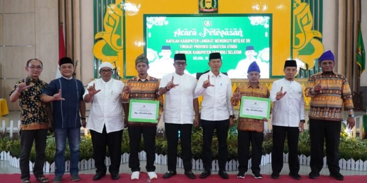 Lepas 56 Kafilah MTQ Langkat Tingkat Provsu, Pj Bupati Langkat: “Harumkan Nama Langkat, Jadilah Tauladan”