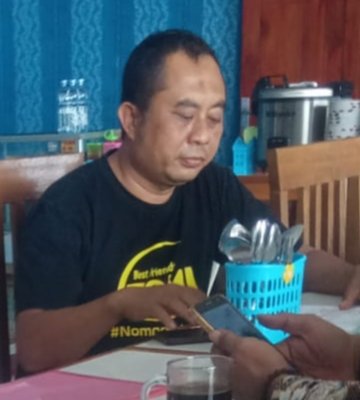 Maraknya Penimbunan BBM Bersubsidi Jenis Pertalite(solar) Di Desa Mekarsari Kec Agrabinta Cianjur Selatan Sampai Polsek Setempat Tutup Mata” Ada Apa”