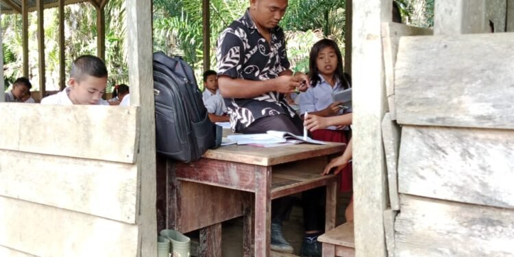 Sejumlah sekolah di Tapanuli Tengah masih tidak layak