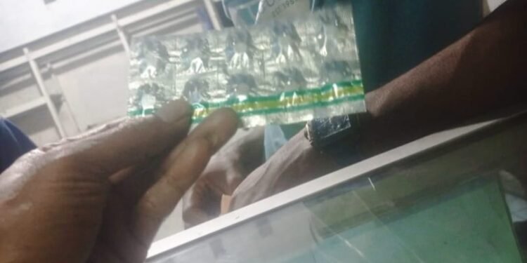 Jual Obat Keras Tipe G Marak Di Cileungsi, Salah Satu Toko Berkedok Kosmetik Di Rawahingkik Tak Tersentuh Oleh Hukum?!