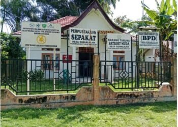 Terkait Dana Desa Simarlelan, Warga Berikan Waktu Dalam Satu Pekan .