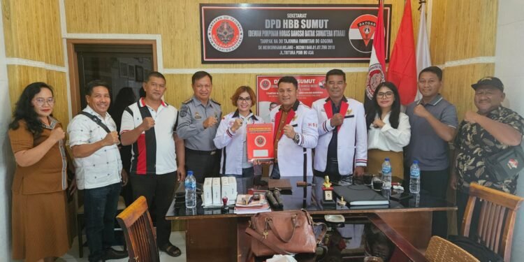 DPC HORAS BANGSO BATAK ( HBB) KOTA BINJAI TERIMA SK DARI DPD SUMUT