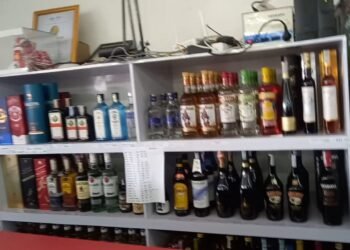 Lapor pak Kapolri,pak Kapolda Kalbar, Star mart menjual Minol dan minuman keras secara bebas