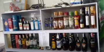 Lapor pak Kapolri,pak Kapolda Kalbar, Star mart menjual Minol dan minuman keras secara bebas