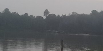 Penambangan Ilegal Di Sungai Melawi Di Baning Kota: Antara Hukum dan Kongkalikong”