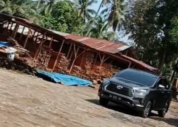 Diduga Dapat Tekan, Pengelola Panglong Tawarkan Sejumlah Uang Ke Awak Media