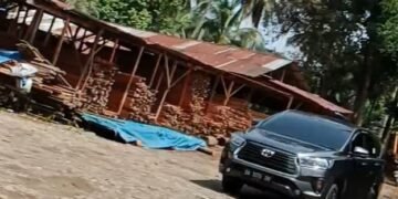 Diduga Dapat Tekan, Pengelola Panglong Tawarkan Sejumlah Uang Ke Awak Media