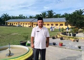 Bungkam Saat Dikonfirmasi Pengalokasian Dana BOSP T.A 2023, Kepsek SMK N 1 Barumun Diduga Kangkangi UU KIP