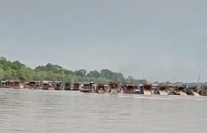 Aktivitas PETI di Sungai Kapuas Kabupaten Sekadau Kebal Hukum,Mabes Polri Di Minta Turun Tangan