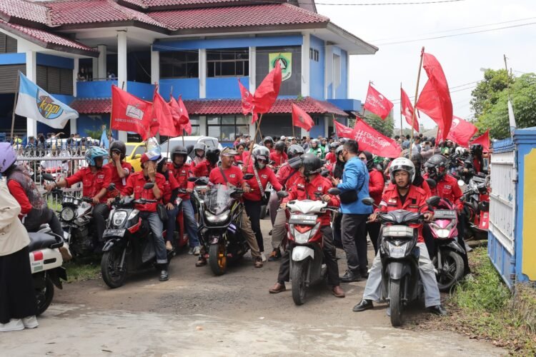 Ketua Fokusmaker Kab. Bogor Sambut Bupati dan Wakil Bupati : Segera Mulai Langkah Kongkrit Membangun dengan Ikhlas