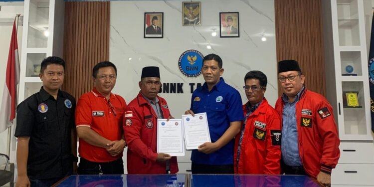 DPC Pemuda Batak Bersatu Tapanuli Tengah Tanda Tangani MoU Dengan BNNK Tapsel