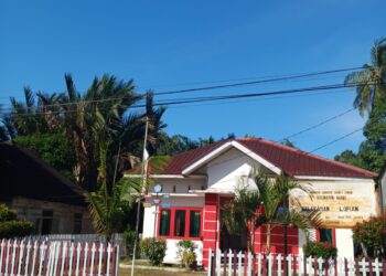 Terkait Pelecehan Lambang Negara di Kantor Lurah Lopian, Oknum LSM Coba Jadi Backing Lurah