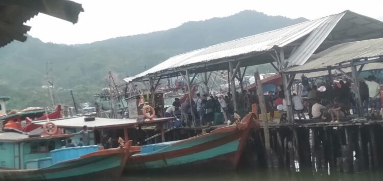 Diduga Bekerja Secara Tidak Profesional, Kanit Polairud Tidak Mengetahui Maraknya Praktik Ilegal Fishing di Sibolga-Tapteng