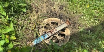 Ancaman di Atas Kepala! Roller SUTT 150kV Nyaris Menimbulkan Korban di Bekasi