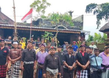 Jangan Macam-Macam dengan Adat!” Tegalalang Grudug Beri Pelajaran Pendatang Yang Diduga Tutup Akses Jalan Usaha Petani, Aksi Penataan Taman Jadi Tontonan!