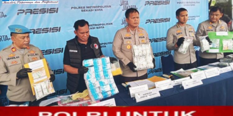 Ungkap Kasus Peredaran Obat G, Polres Metro Bekasi Kota Amankan 12.649 Butir Obat Keras Ilegal dan Ringkus 17 Tersangka